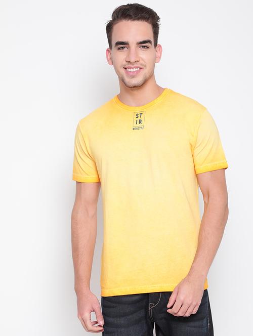 yellow back printed casual t-shirt - 18330441 - Very Small Image - 1