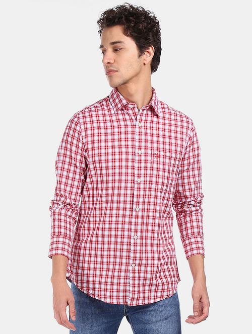 red checkered casual shirt - 18330530 - Very Small Image - 1