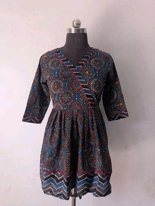 ladies cotton handblock print natural dye - 18334356 - Very Small Image - 1
