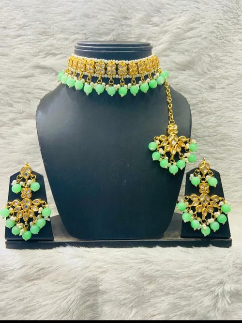 ladies jewellery - 18334387 - Very Small Image - 1