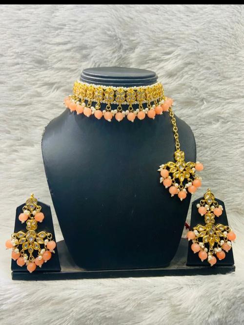 ladies jewellery - 18334396 - Very Small Image - 1