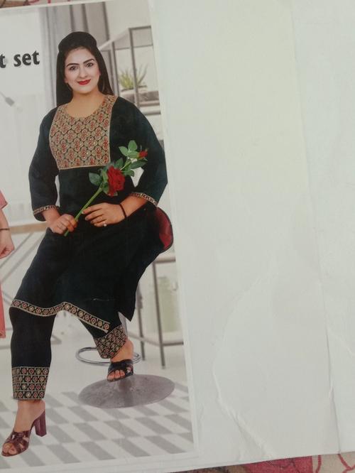 suit with pant - 18335678 - Very Small Image - 1