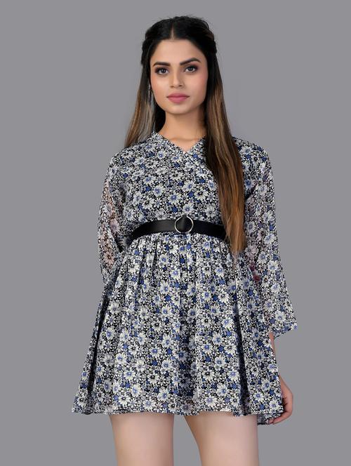 v-neck printed flared dress - 18337599 - Very Small Image - 1