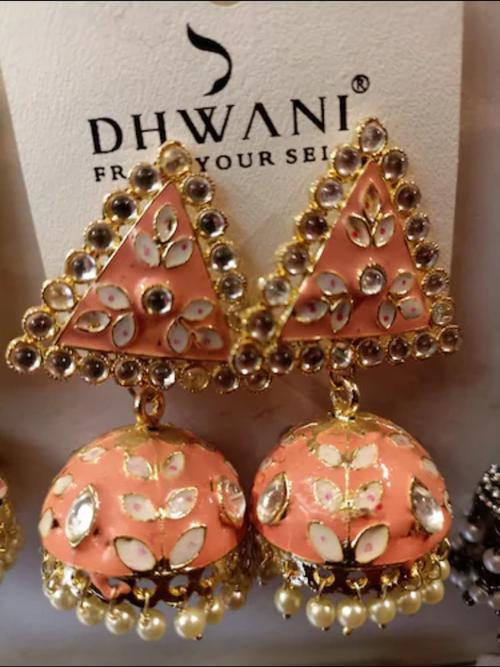 ladies earrings - 18338675 - Very Small Image - 1