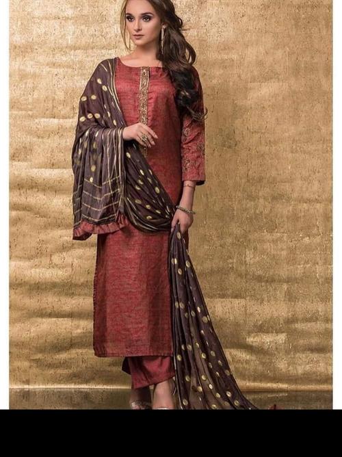 ladies suits - 18339910 - Very Small Image - 1
