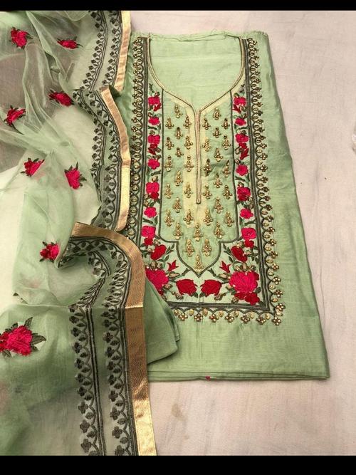 ladies suit - 18341687 - Very Small Image - 1