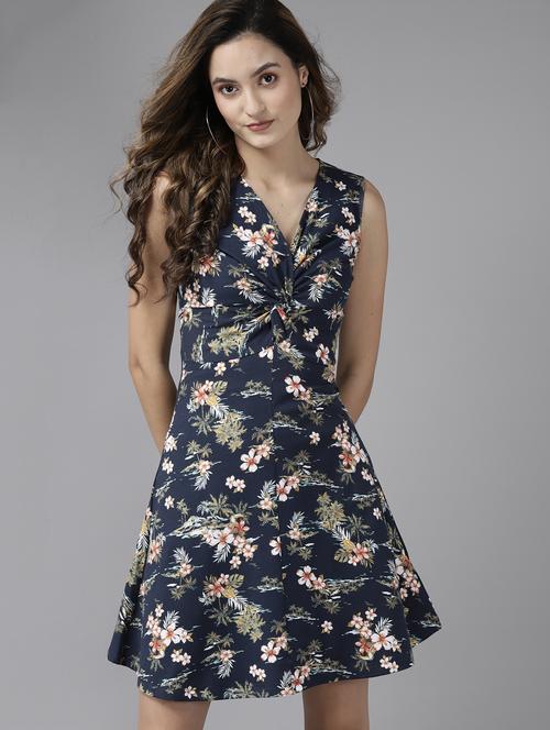 v-neck floral a-line dress - 18344589 - Very Small Image - 1
