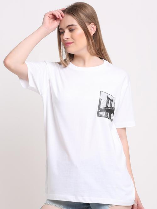 round neck graphic tee - 18351776 - Very Small Image - 1