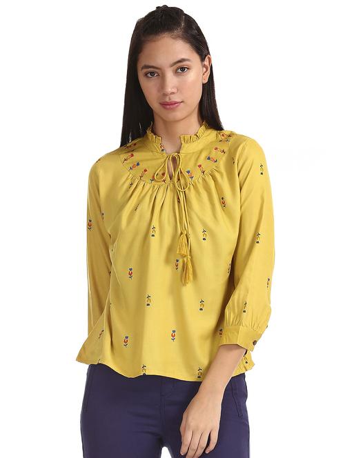 three quarter sleeved printed regular top - 18357409 - Very Small Image - 1