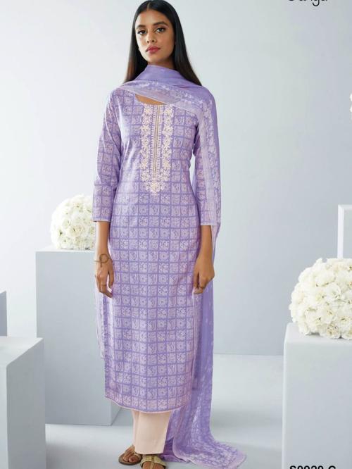 ladies suit - 18358802 - Very Small Image - 1