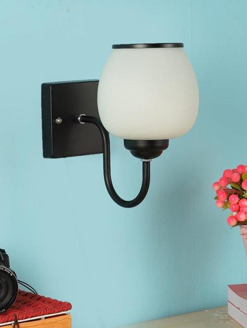 illusionary gold iron wall lights - 18358860 - Very Small Image - 1