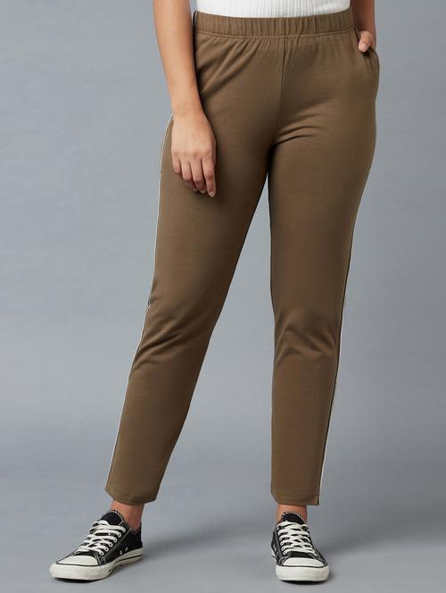 mid rise solid others trouser - 18359262 - Very Small Image - 1