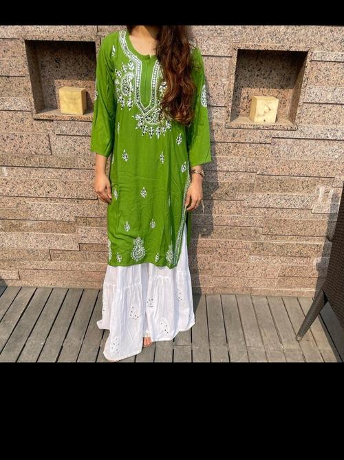 ladies suits - 18369574 - Very Small Image - 1