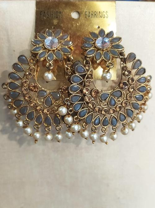 party wear earring - 18370960 - Very Small Image - 1