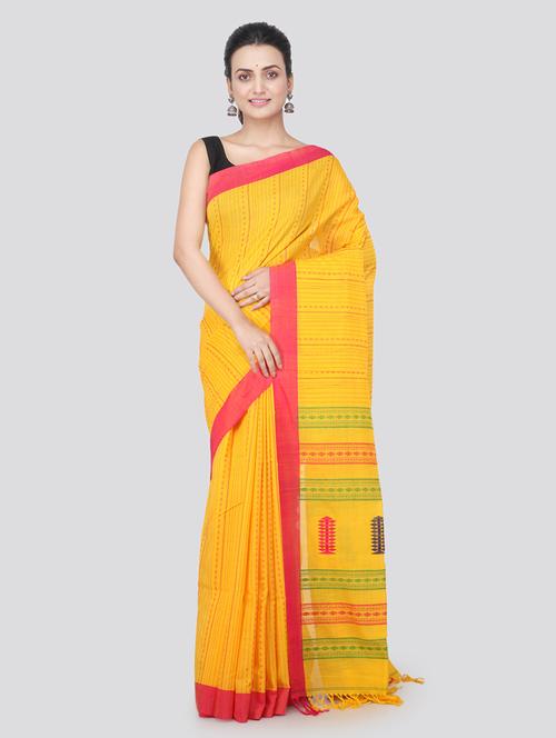 yellow cotton handloom saree with blouse - 18373511 - Very Small Image - 1