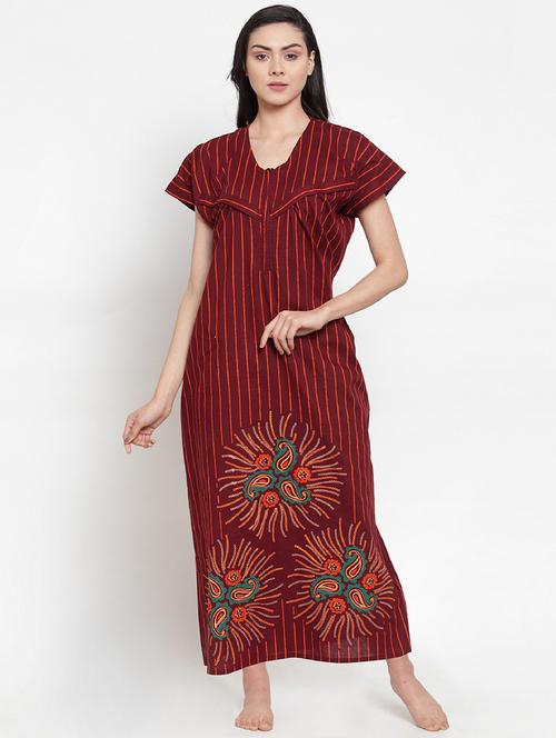 short sleeved striped nighty - 18377934 - Very Small Image - 1