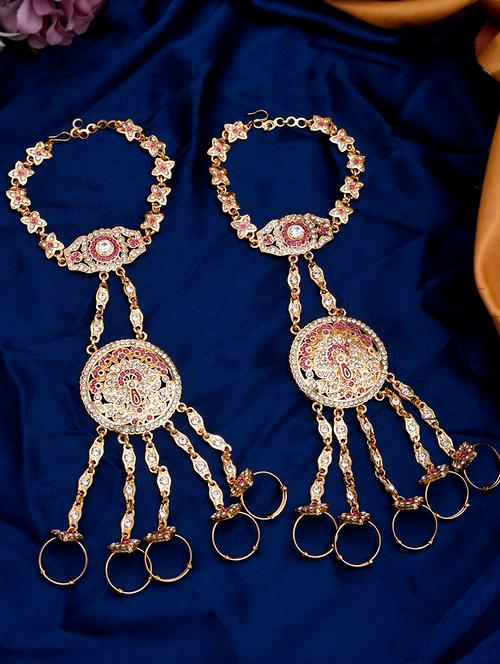 gold plated bridal hathpanja hathfool - 18378533 - Very Small Image - 1