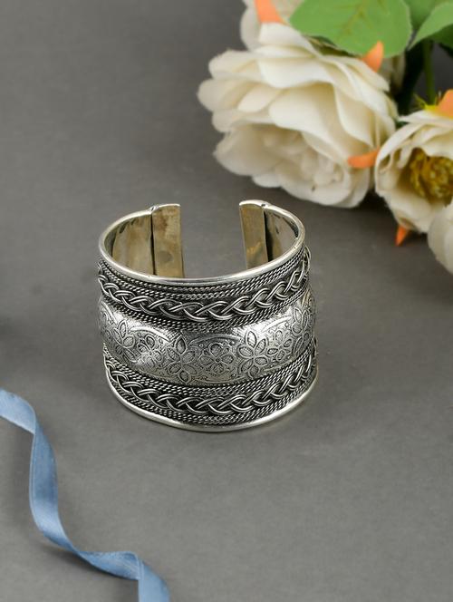 floral carving statement handcuff bracelet - 18379647 - Very Small Image - 1