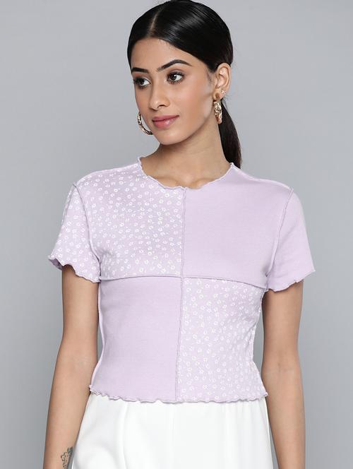 short sleeved printed crop top - 18381919 - Very Small Image - 1