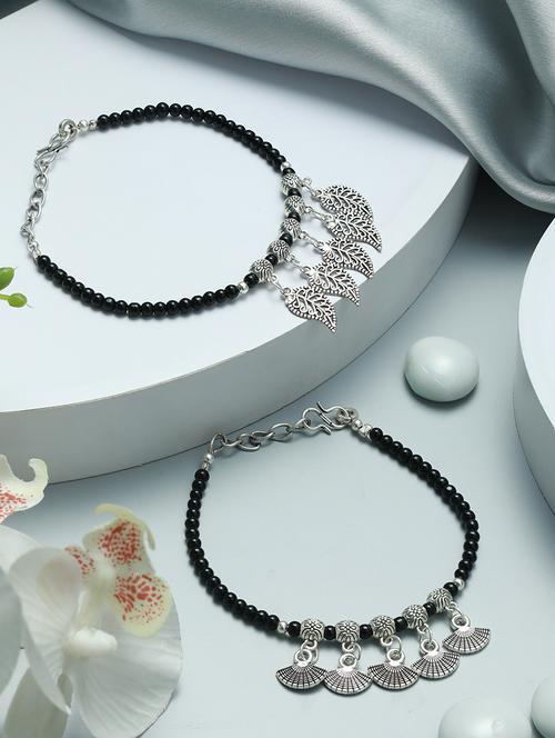 set of 2 black & silver-toned bracelet/anklets - 18382066 - Very Small Image - 1