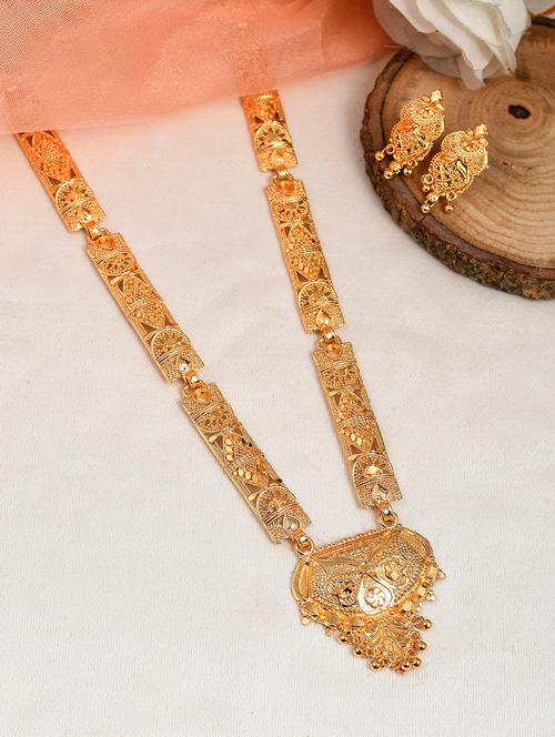 gold brass necklaces and earring - 18390391 - Very Small Image - 1