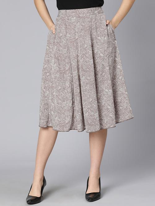 mid rise printed flared skirt - 18395729 - Very Small Image - 1