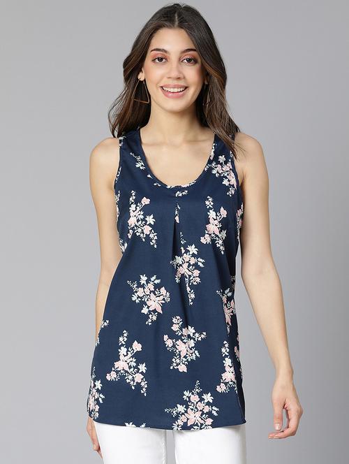 v-neck floral top - 18395781 - Very Small Image - 1
