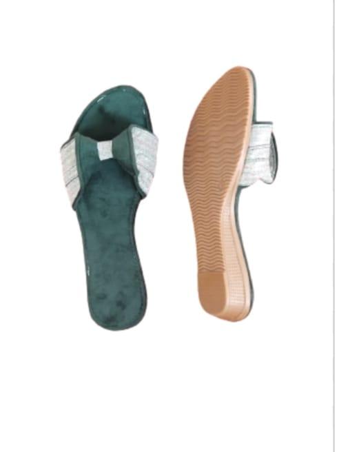 flats for women - 18399885 - Very Small Image - 1