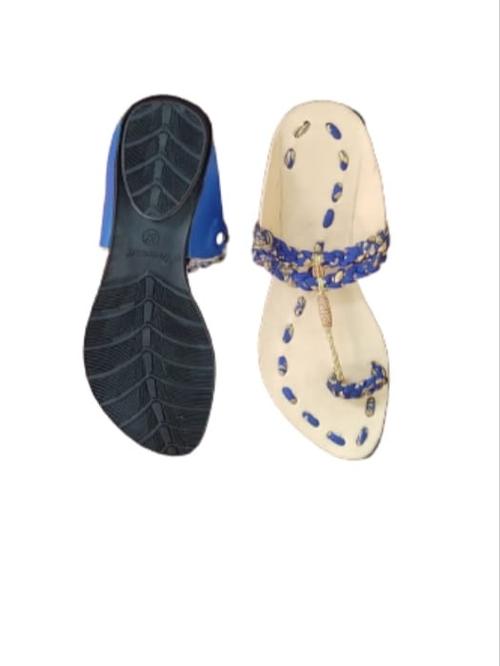 flats for women - 18399887 - Very Small Image - 1