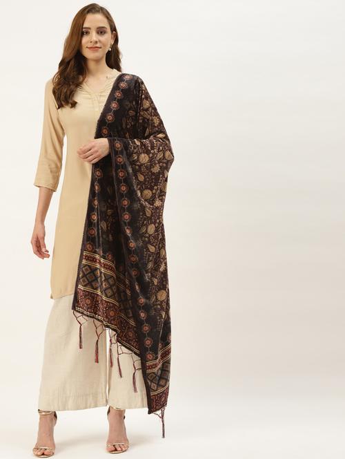 multi colored velvet dupatta - 18406354 - Very Small Image - 1
