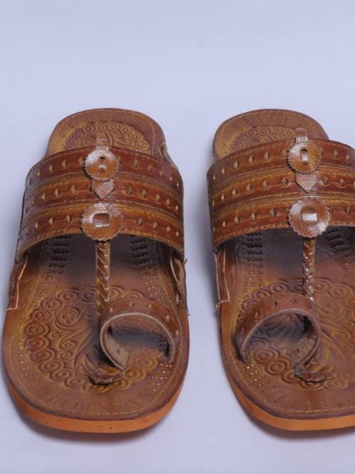 this slipper is totally handmade upper - 18412324 - Very Small Image - 1