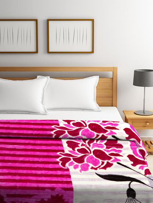 klotthe brown floral wool blanket - 18413243 - Very Small Image - 1