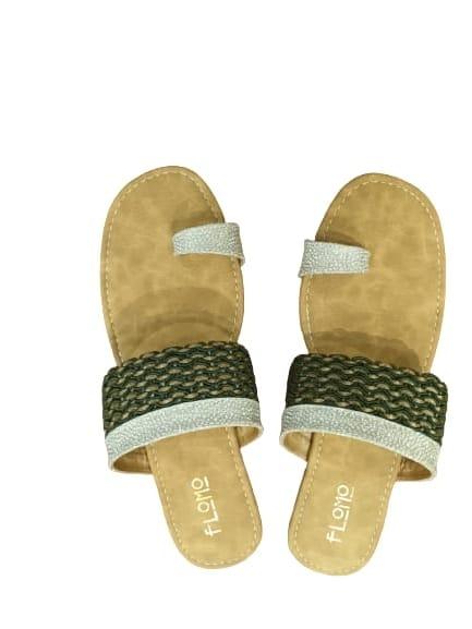 flats for women - 18414727 - Very Small Image - 1