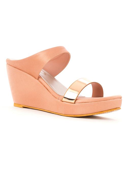 pink slip on wedges - 18418288 - Very Small Image - 1