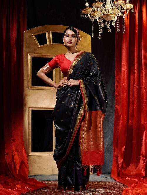 black silk blend printed saree - 18419097 - Very Small Image - 1
