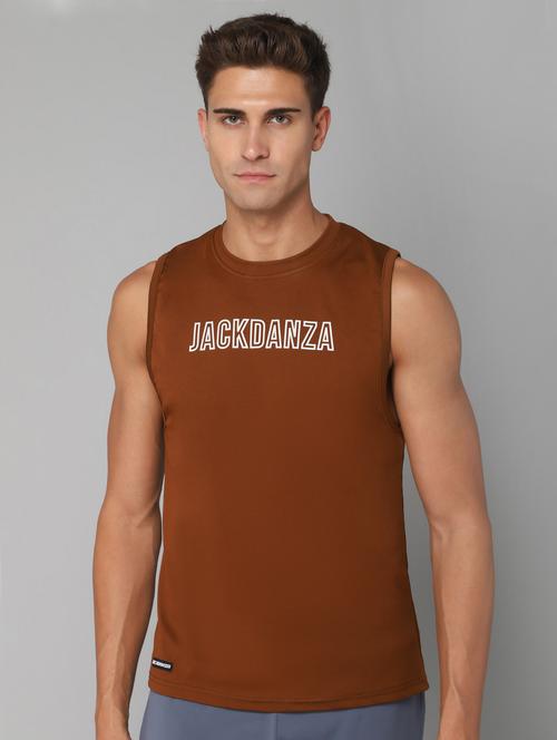 rust cbhest-printed vest - 18420376 - Very Small Image - 1