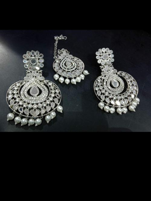 exclusive silver colour metal with stones - 18420789 - Very Small Image - 1