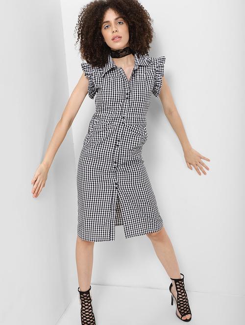 frill detail gingham checkered straight dress - 18422464 - Very Small Image - 1