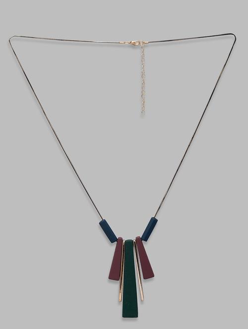 gold metal chain necklace - 18424386 - Very Small Image - 1