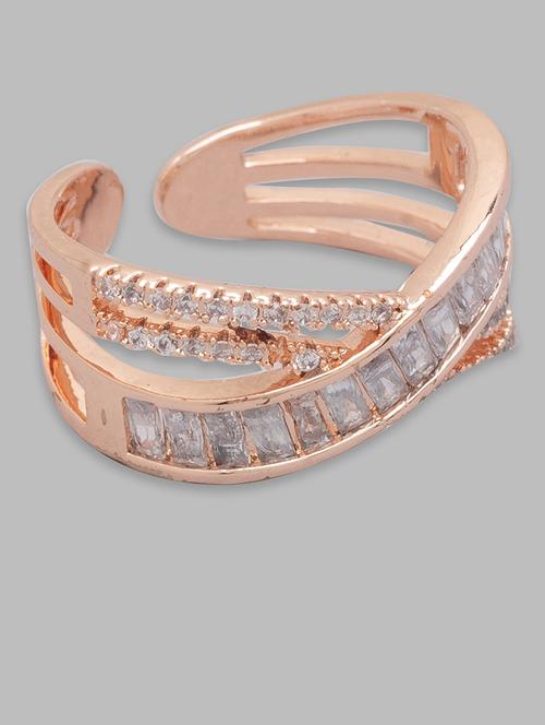 gold metal finger ring - 18424417 - Very Small Image - 1