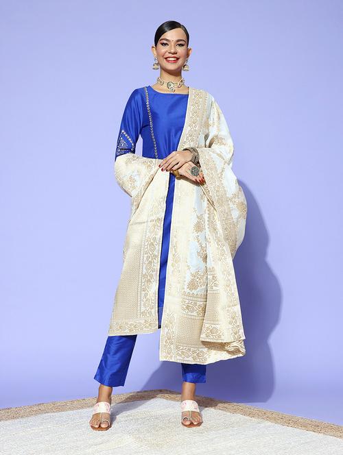 offwhite silk dupatta - 18435368 - Very Small Image - 1