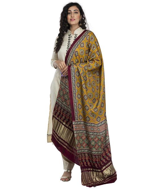 multi colored silk blend dupatta - 18436213 - Very Small Image - 1