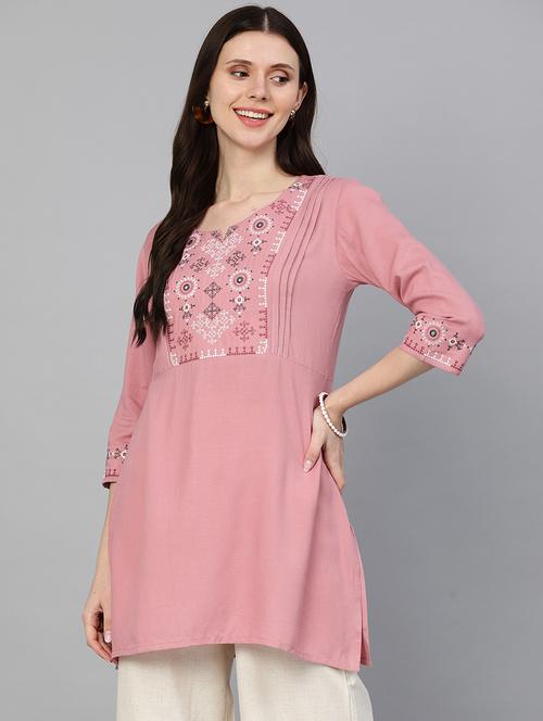 yoke embroidered straight kurti - 18438116 - Very Small Image - 1