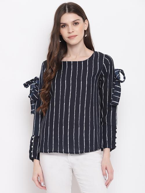 round neck striped top - 18445639 - Very Small Image - 1