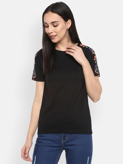 round neck printed regular tees - 18447197 - Very Small Image - 1