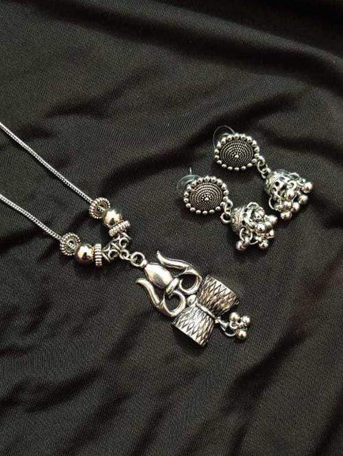 oxidised necklaces and earring set - 18450819 - Very Small Image - 1