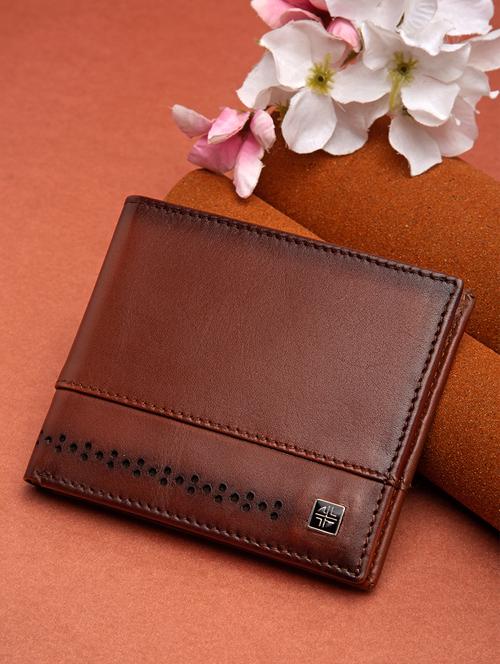 tan leather wallet - 18458702 - Very Small Image - 1