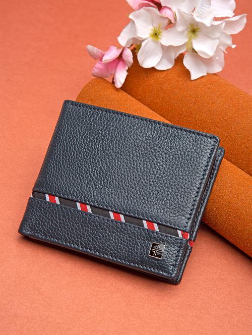 navy leather wallet - 18458710 - Very Small Image - 1