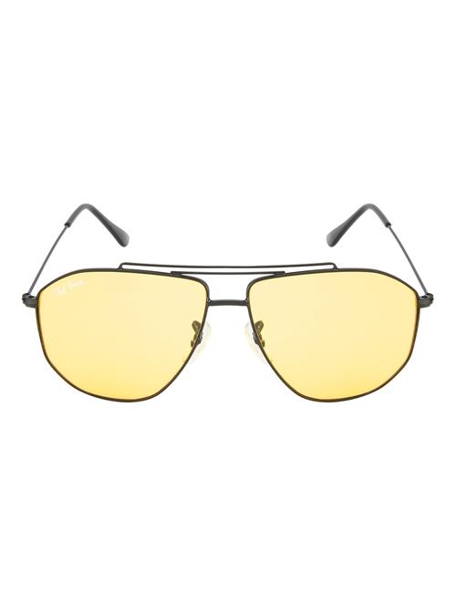 celeste aviator in yellow sunglasses - 18462496 - Very Small Image - 1