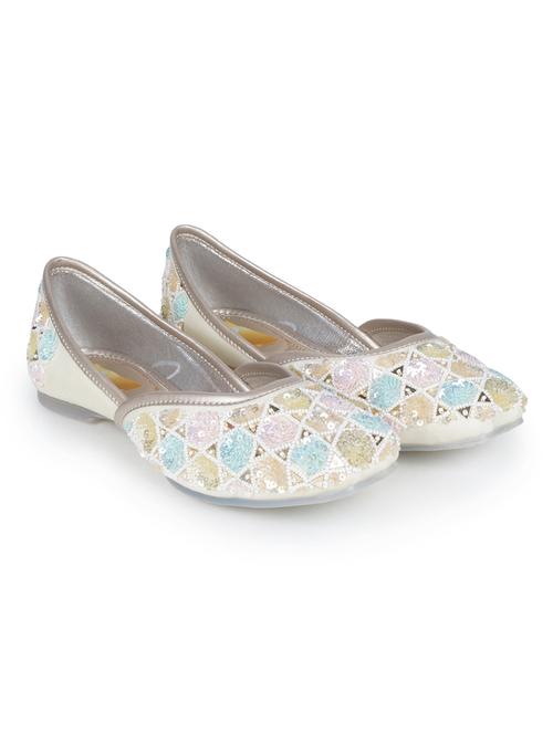 women multi colored slip on mojari - 18463218 - Very Small Image - 1